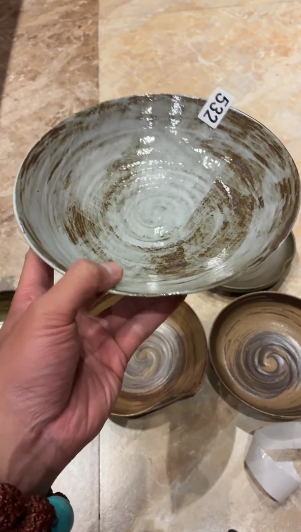 瓷片元****。532粉引手工盘1个