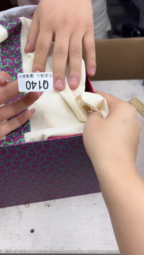 瓷片小*糊140qqqqqqqqqqqq