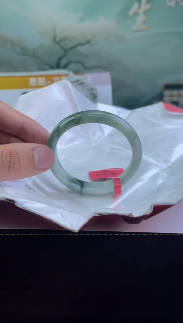 翡翠手镯未镶嵌16翡翠手镯