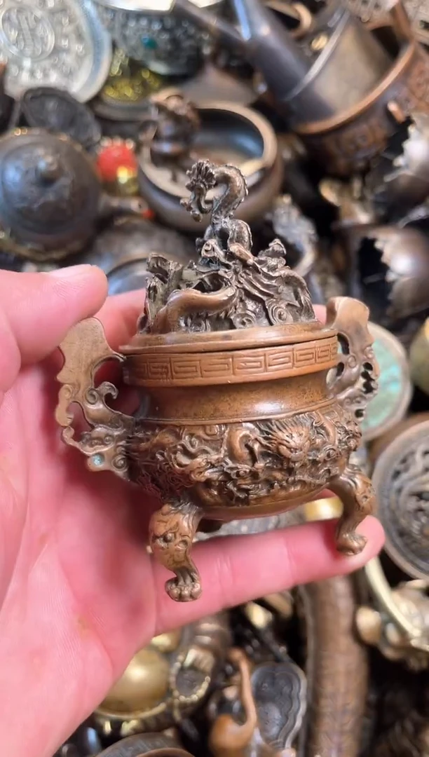 精美铜器点击下单