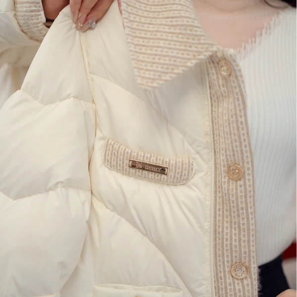 刘七七专柜-2025新款气质小香风羽绒服W55Q39882