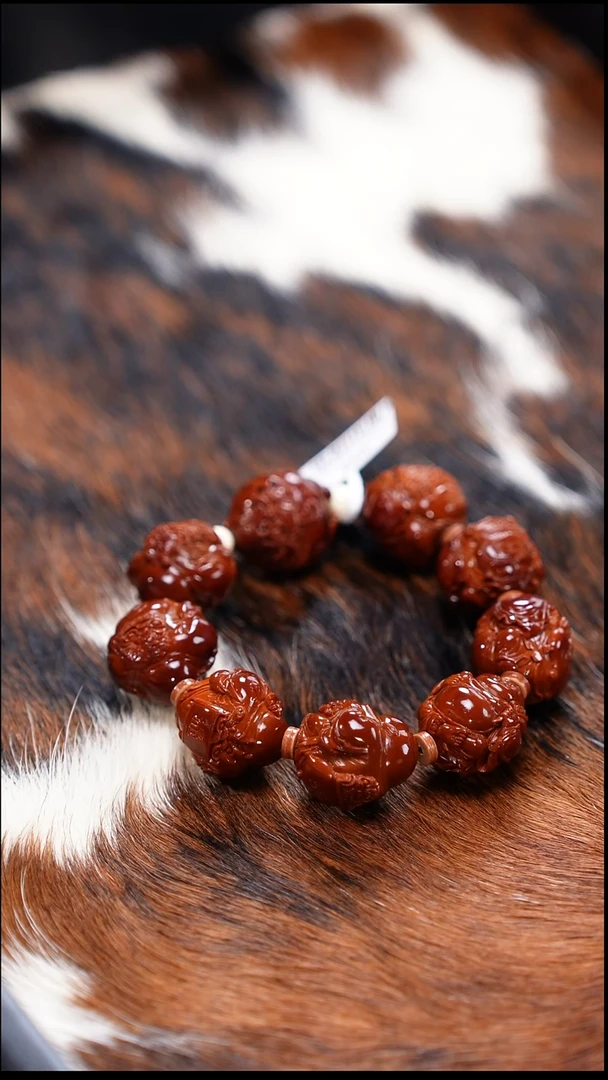 吊坠橄榄核恭**财回血14号弥勒