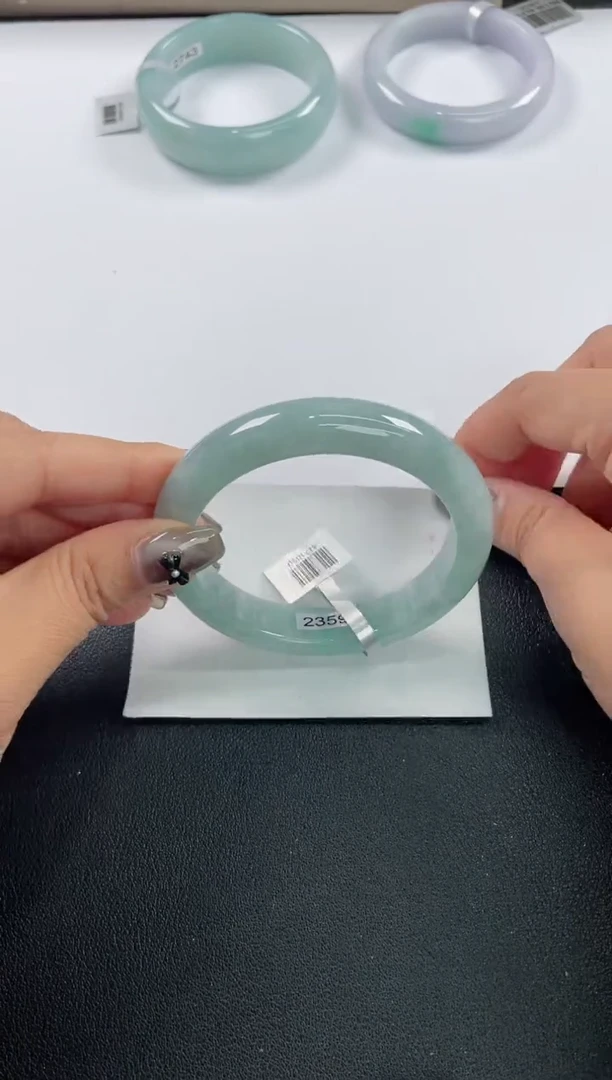 未镶嵌手镯翡翠基地发货H8971