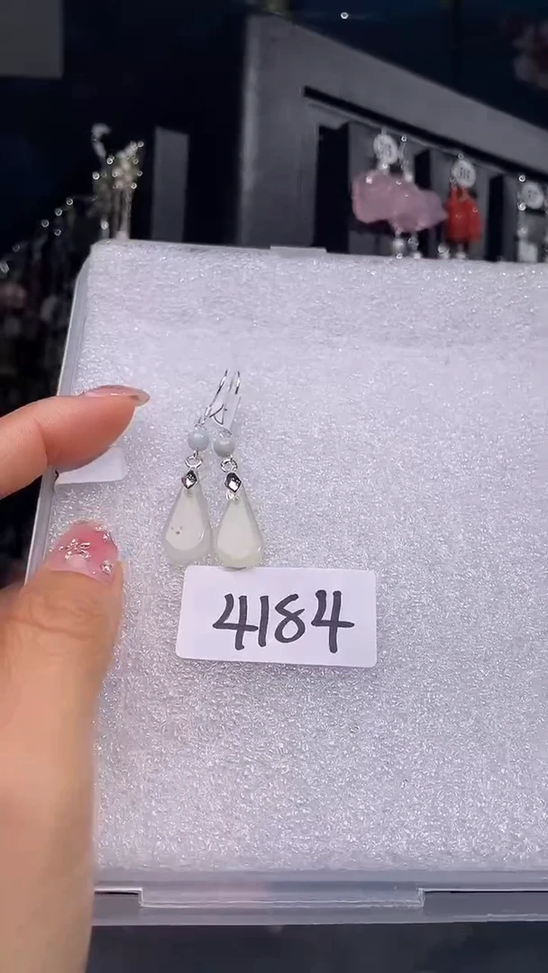 银S925镶嵌耳饰紫晶喜欢拍随机发