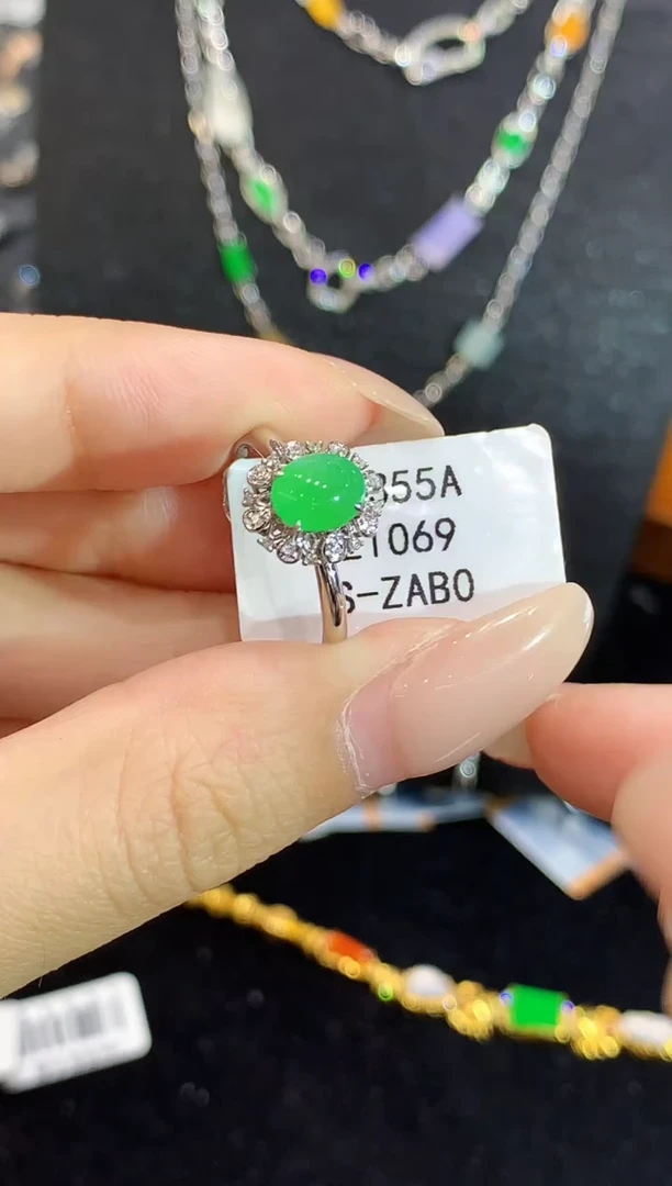 翡翠戒指18K金镶嵌L1069多样性发其一