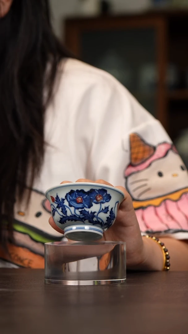 现代和然窑釉里红虞美人撇口杯