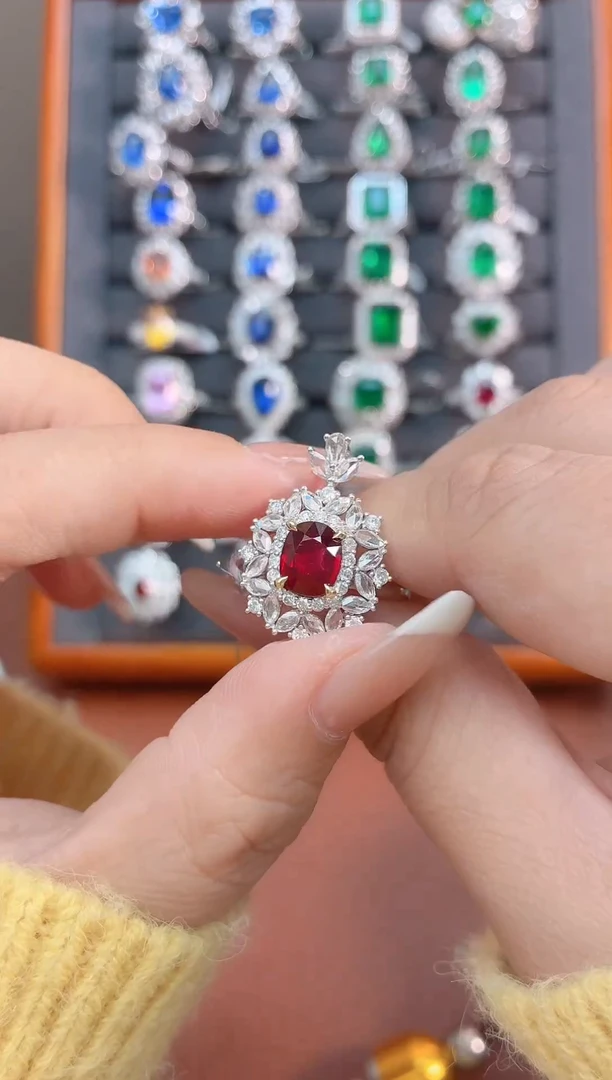 18K金镶嵌戒指+吊坠两用款红宝石-2.01克拉*无烧