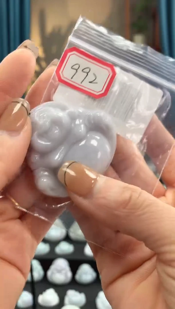 翡翠未镶嵌颈饰佛公992 多样性发一件