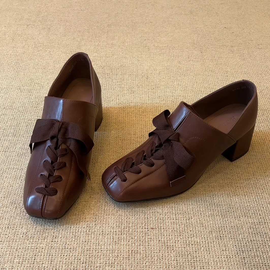 RubyL/5.5cm小众设计感绑带蝴蝶结通勤复古风方头粗跟单鞋女款