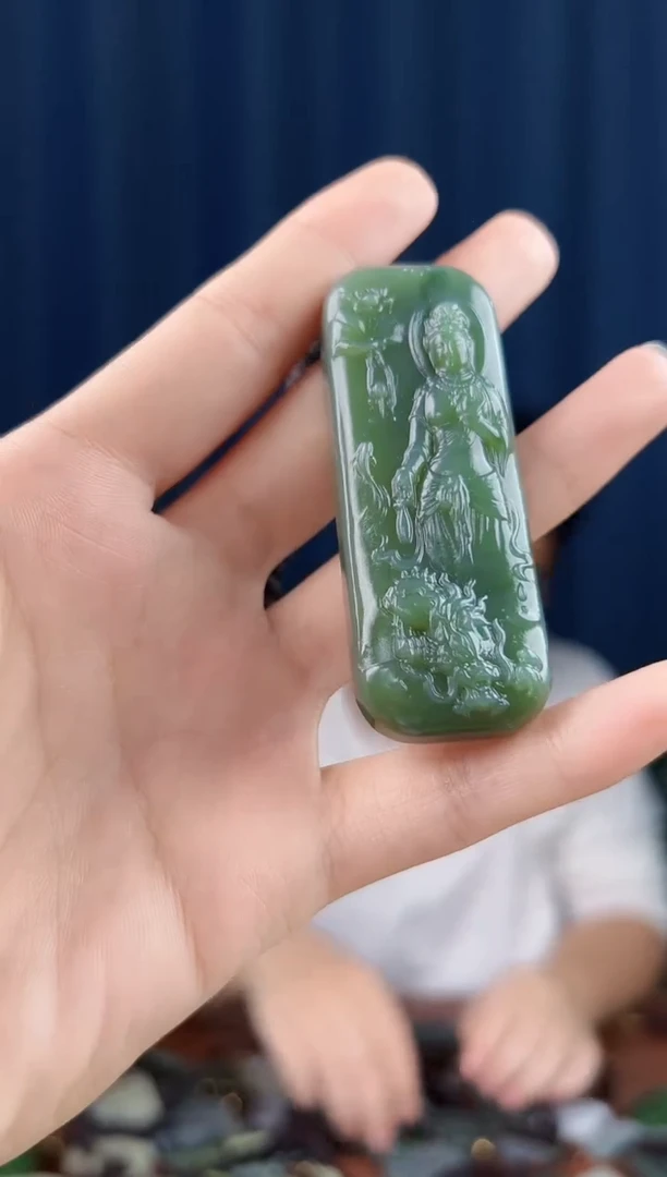 未镶嵌和田玉挂件拍一发一，多样性发货