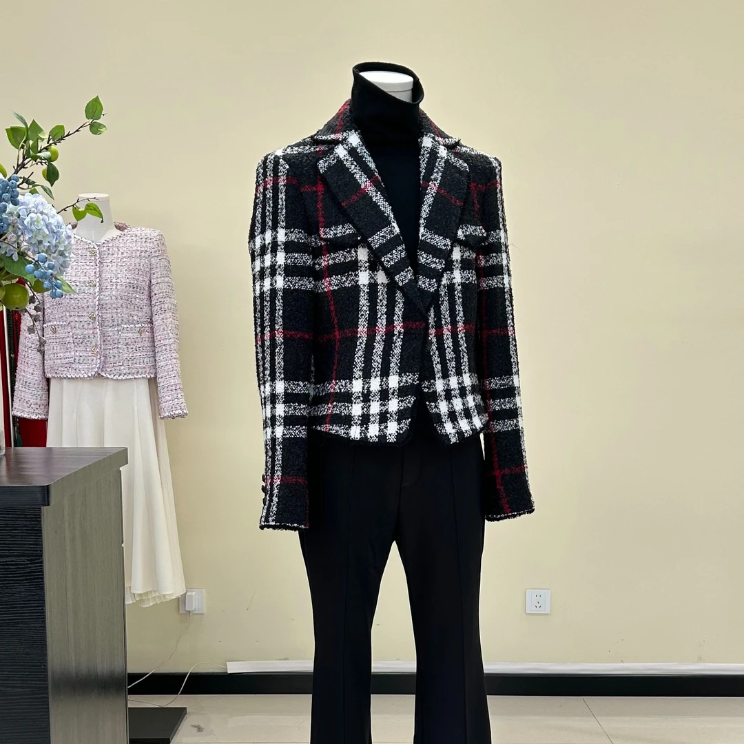 25新款柔软粗纺格纹高端西装毛呢外套女