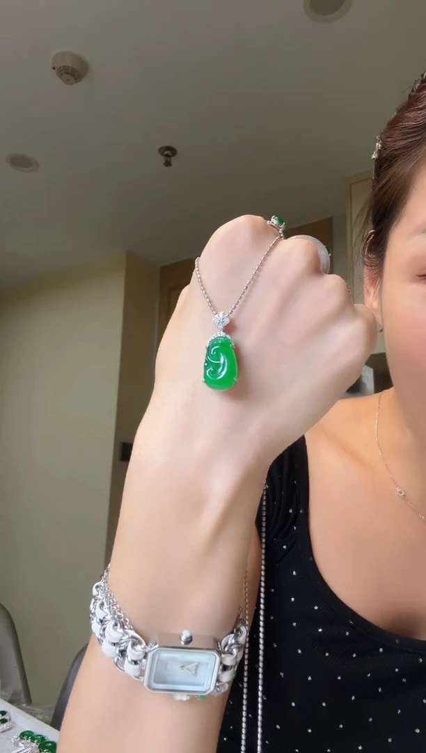 吊坠(不含链)银S925镶嵌翡翠天然翡翠吊坠