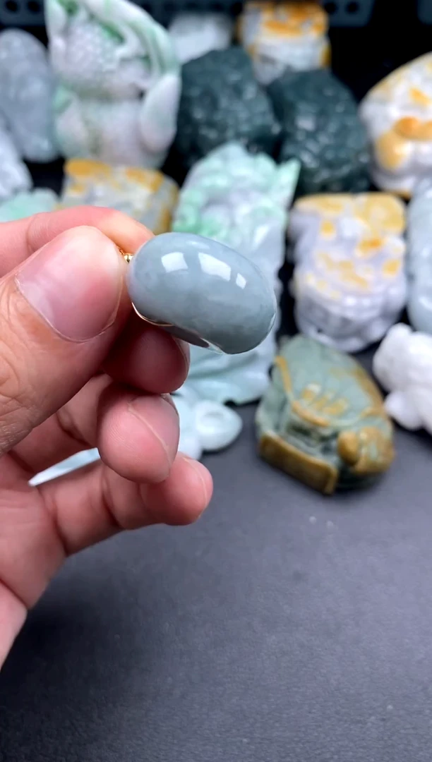 吊坠(不含链)未镶嵌翡翠1