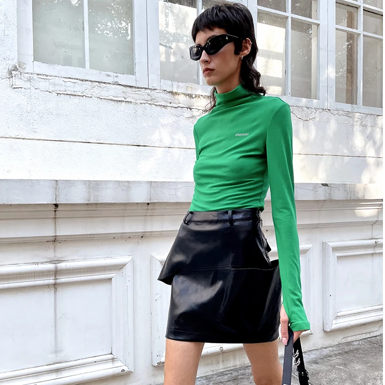 ANNAKIKI LOGO印花收身上衣 3B40102239A