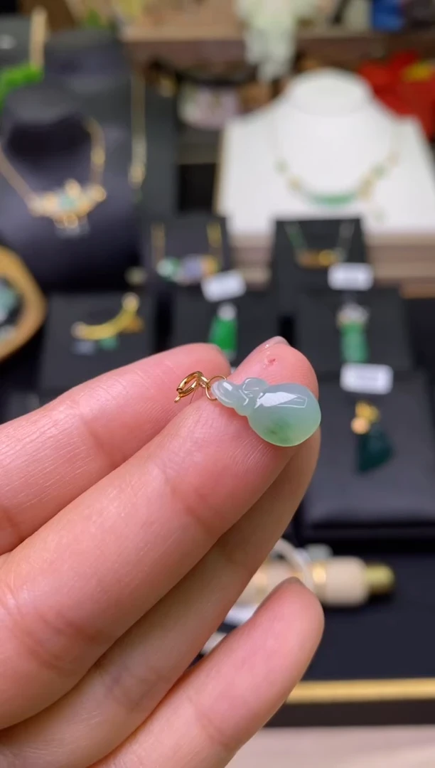 【闪购商品】翡翠颈饰18K金镶嵌净货18036