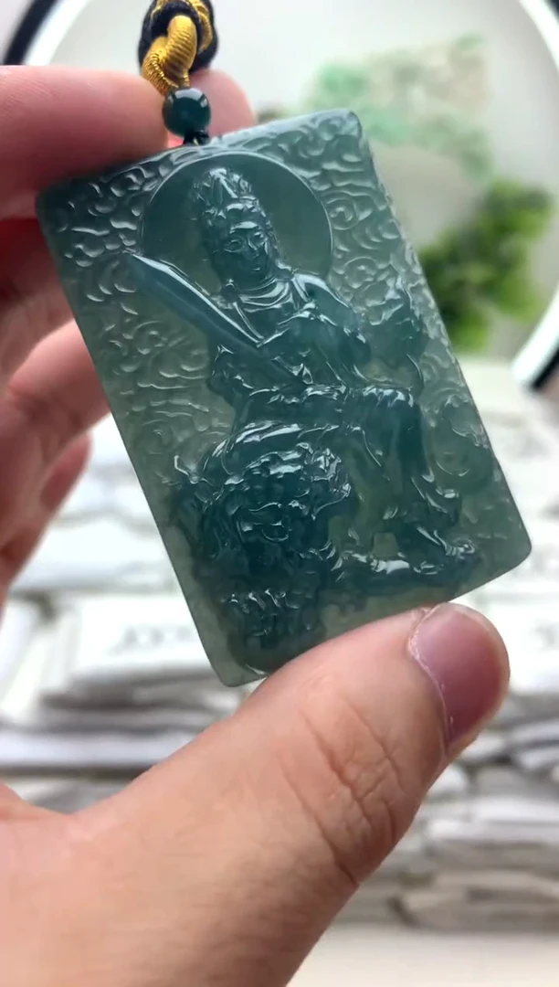 颈饰未镶嵌翡翠文殊