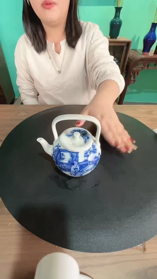 【闪购商品】杯一品德窑青花人物提壶