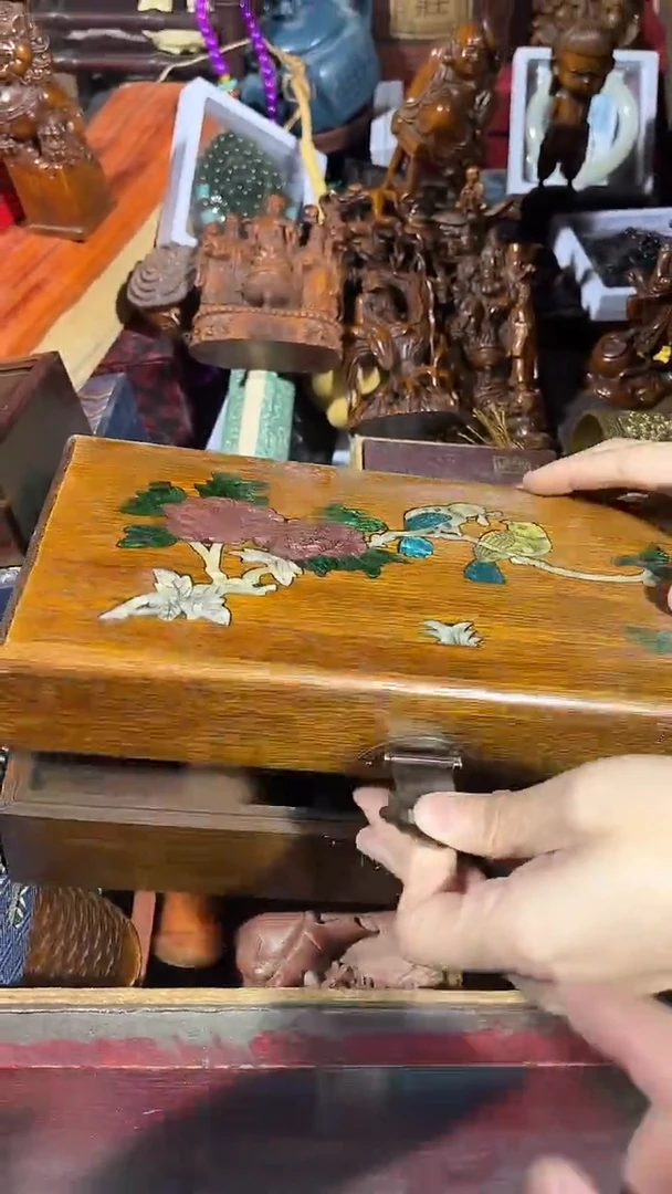 【闪购商品】滴血莲花菩提吊坠1