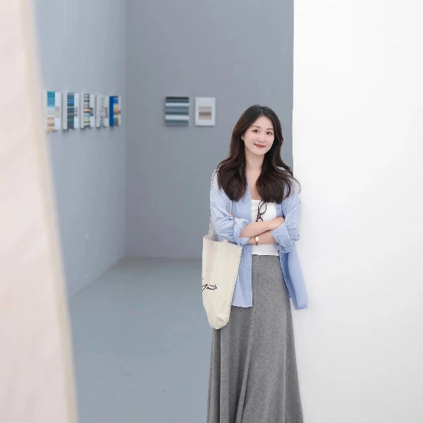 【蓝调chic】蓝色长袖衬衫女春季2025年新款休闲衬衣吊带半裙套装