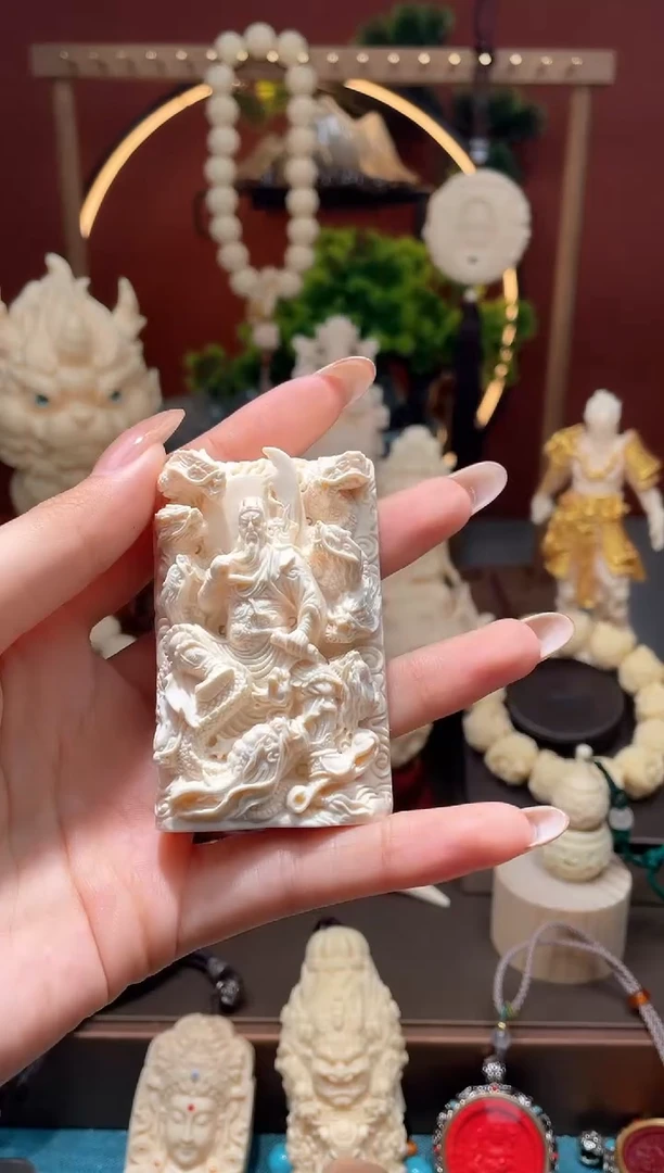 【闪购商品】菩提根/象牙果吊坠【重工版】九龙关二爷