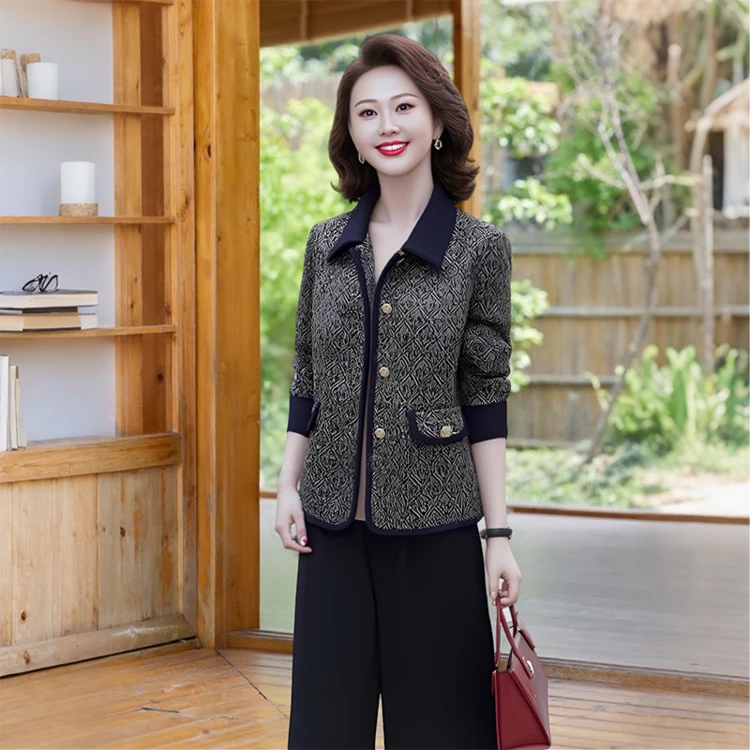 时尚休闲洋气春秋新款女士短外套显瘦优雅气质百搭妈妈装上衣秋季