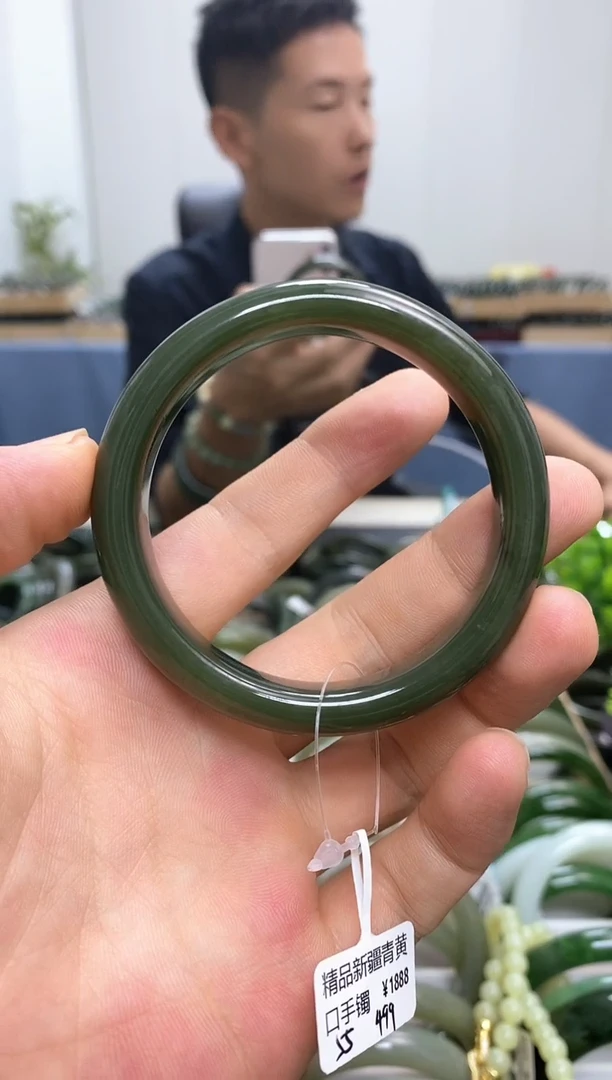 和田玉手镯未镶嵌55（14.4）