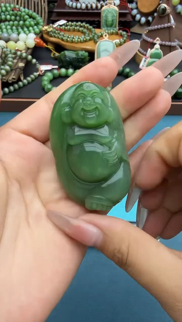 未镶嵌和田玉挂件eb