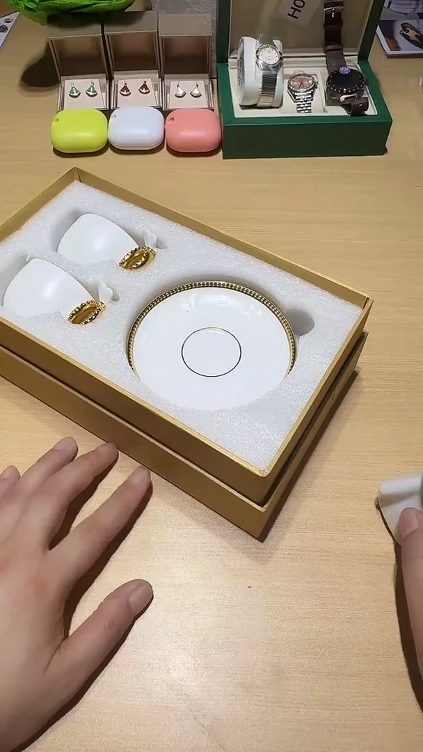 瓷片生活的本意就是开心@@1