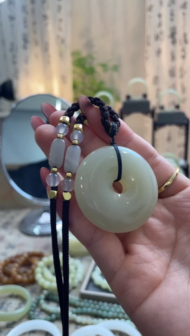 吊坠(赠链)未镶嵌和田玉新疆和田玉黄口料平安扣