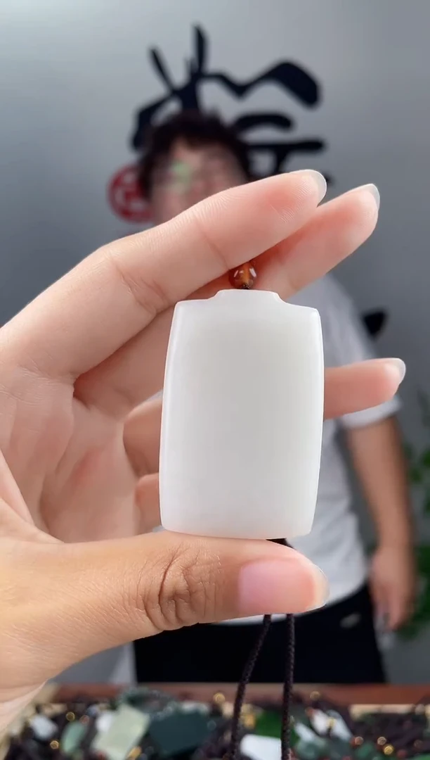 和田玉未镶嵌颈饰拍一发一，多样性发货