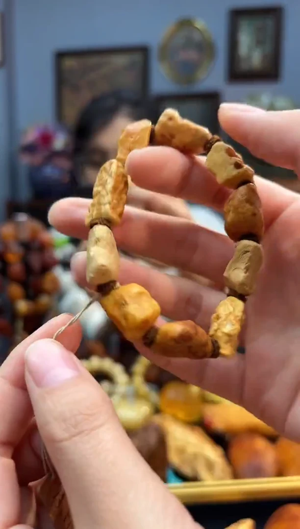 手串琥珀未镶嵌手串