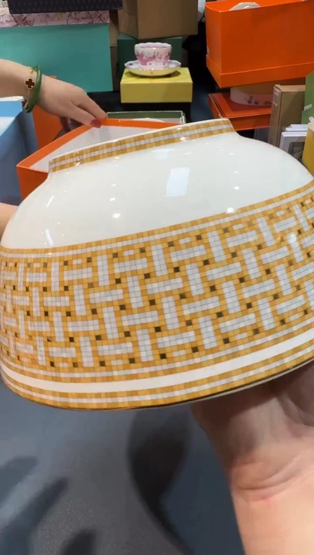 【闪购商品】碗HT179全场正品，京东包邮