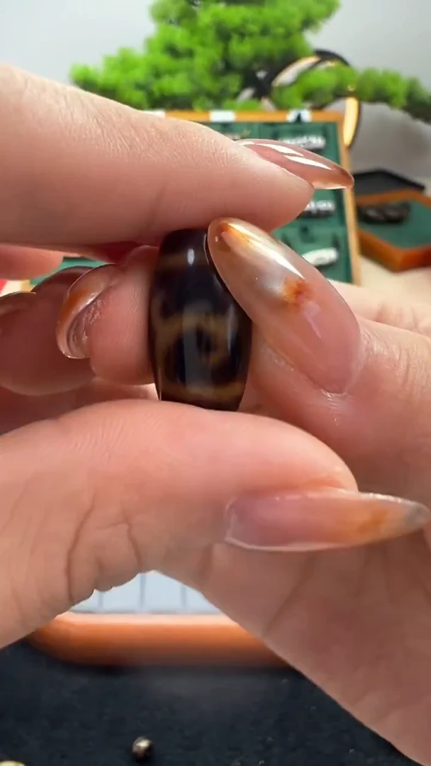 玛瑙/玉髓（覆膜）颈饰未镶嵌24.(微瑕随机发货)