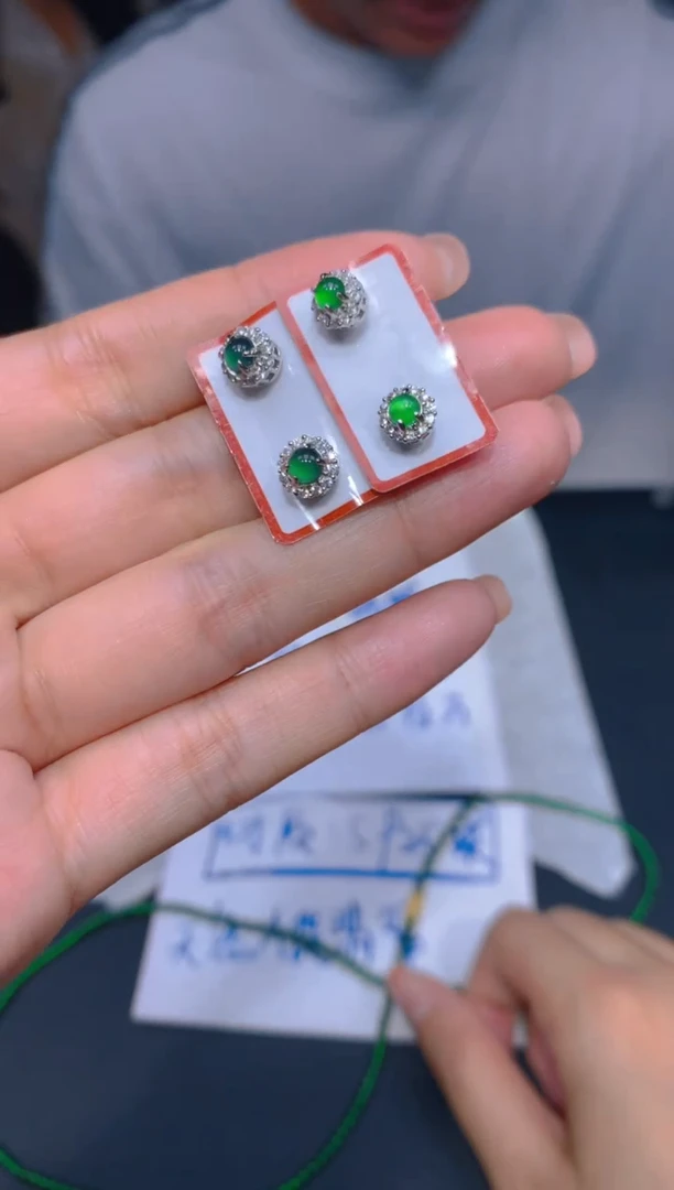 【闪购商品】定制翡翠未镶嵌5多样性发货（发其一）