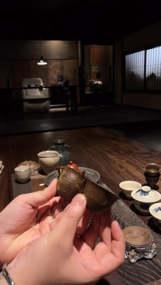 【闪购商品】0凡戴克棕撇口杯2只款........