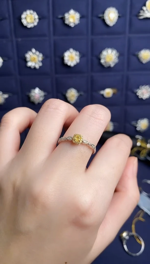 18K金镶嵌戒指钻石7