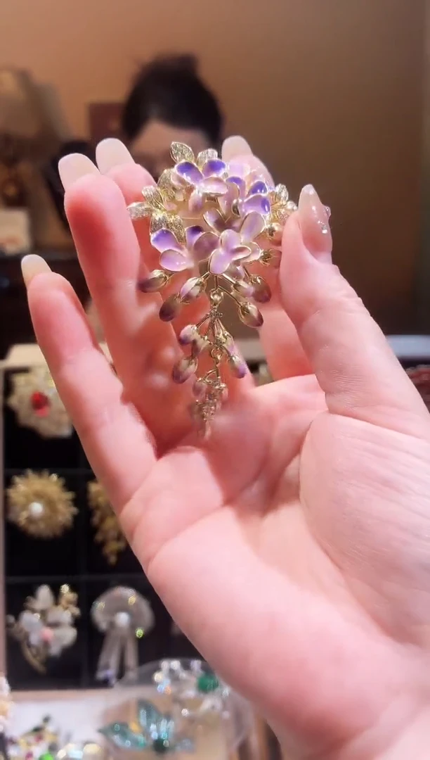 合成立方氧化锆铜合金紫藤花