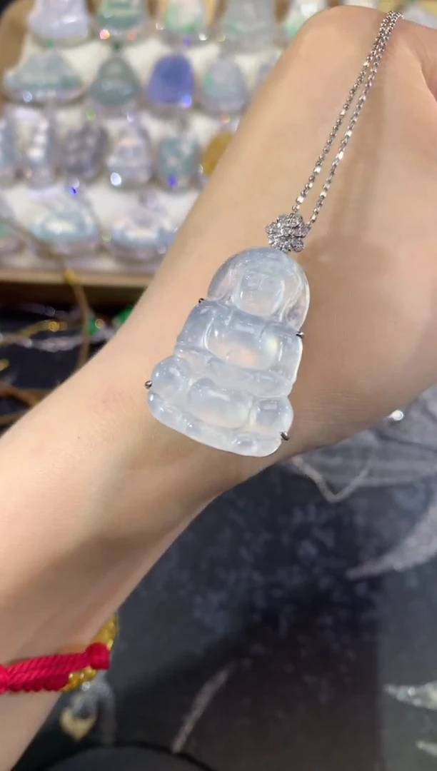 吊坠(不含链)18K金镶嵌翡翠52-观音（不含链和扣