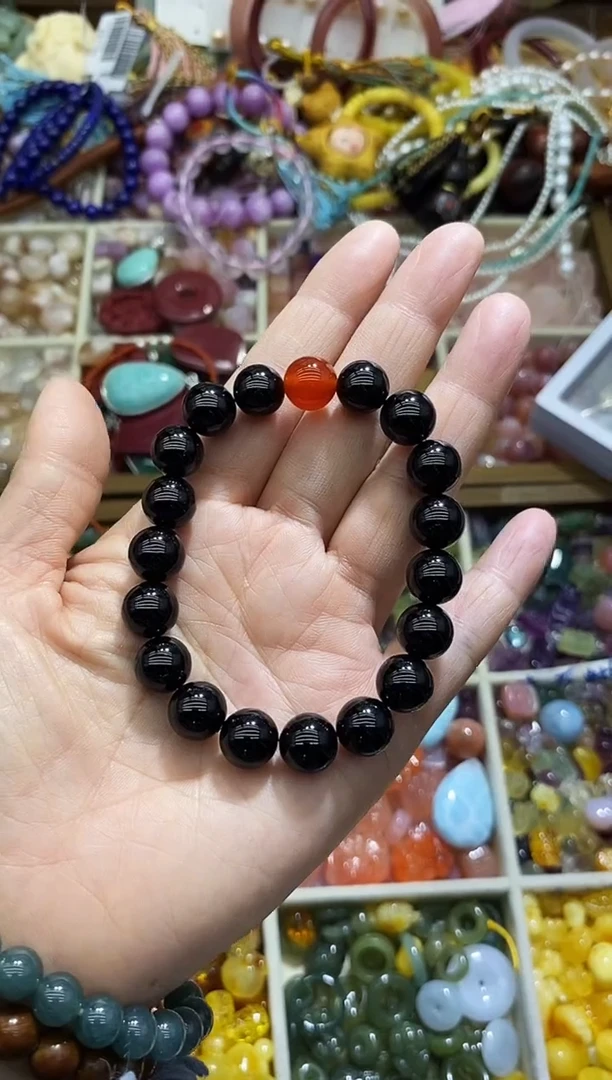 未镶嵌玛瑙/玉髓珠宝半成品黑玛瑙手串