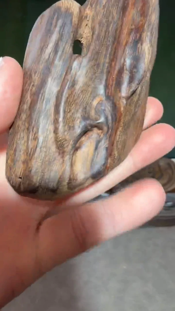 沉香手把件多样性发一