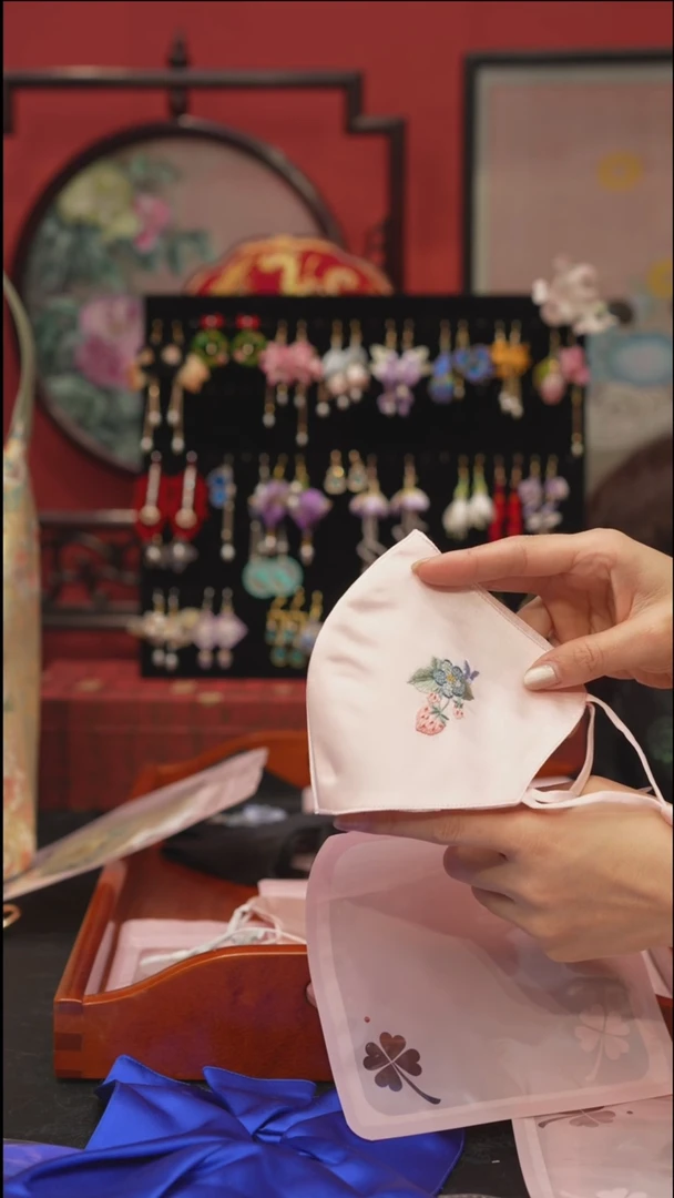 刺绣F***t非遗绒花饰品