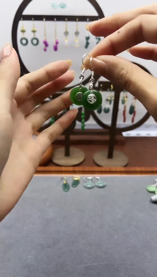 银S925镶嵌和田玉耳饰121000