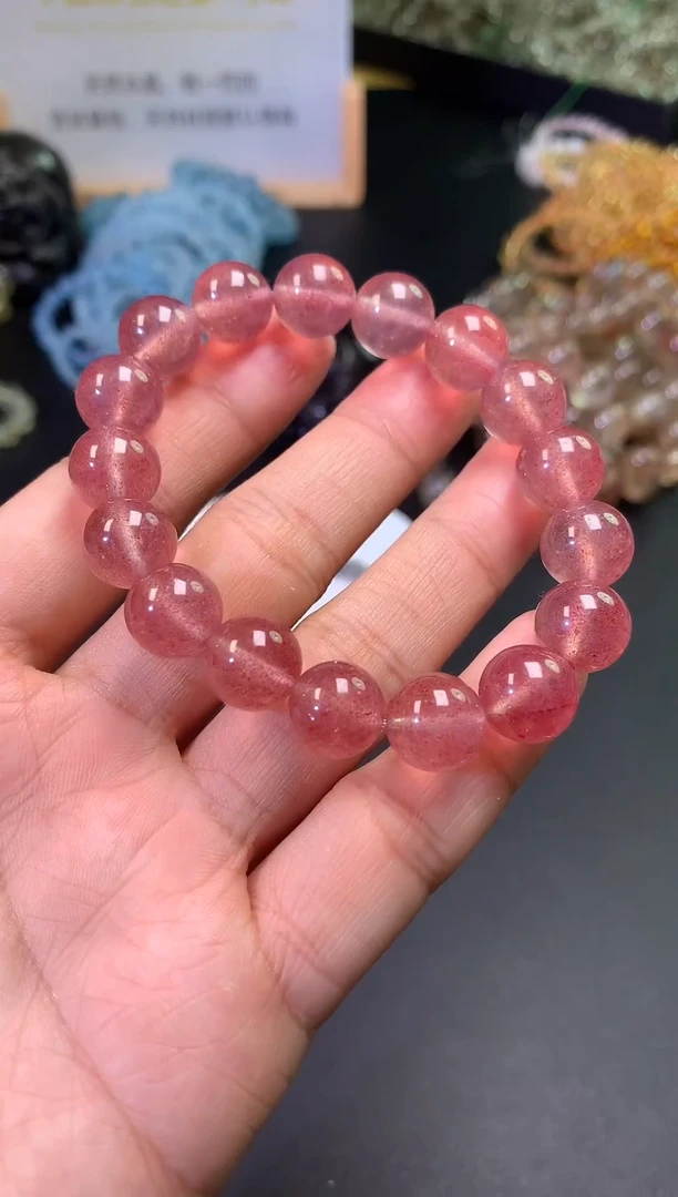 【闪购商品】水晶手链未镶嵌白水草莓晶手串11mm
