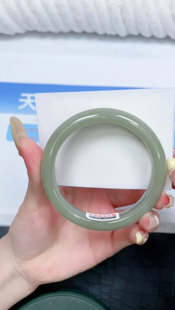 石英质玉手镯未镶嵌257-60