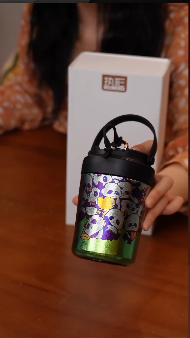 陶55-执彩纯钛咖啡杯-熊猫妙妙团（绿）380ml