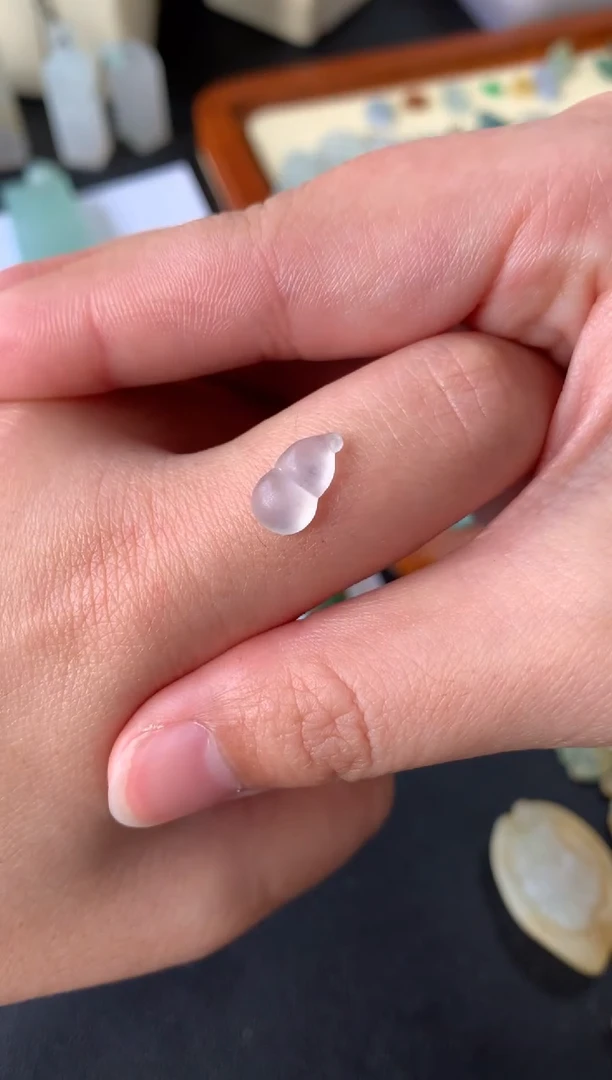 【闪购商品】定制翡翠未镶嵌翡翠