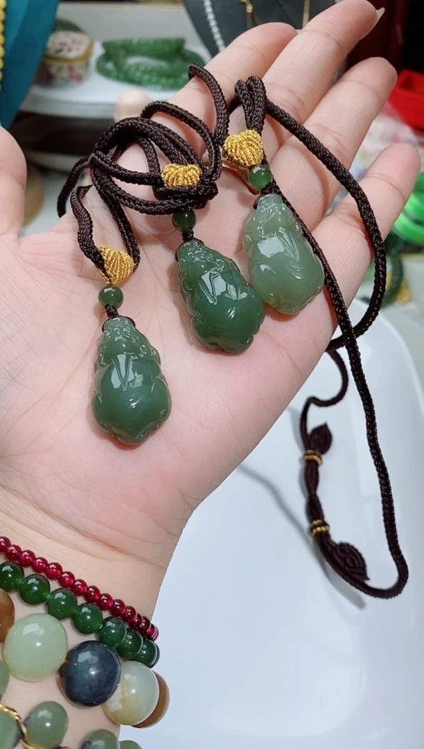 吊坠(不含链)未镶嵌和田玉A14多样性发其一