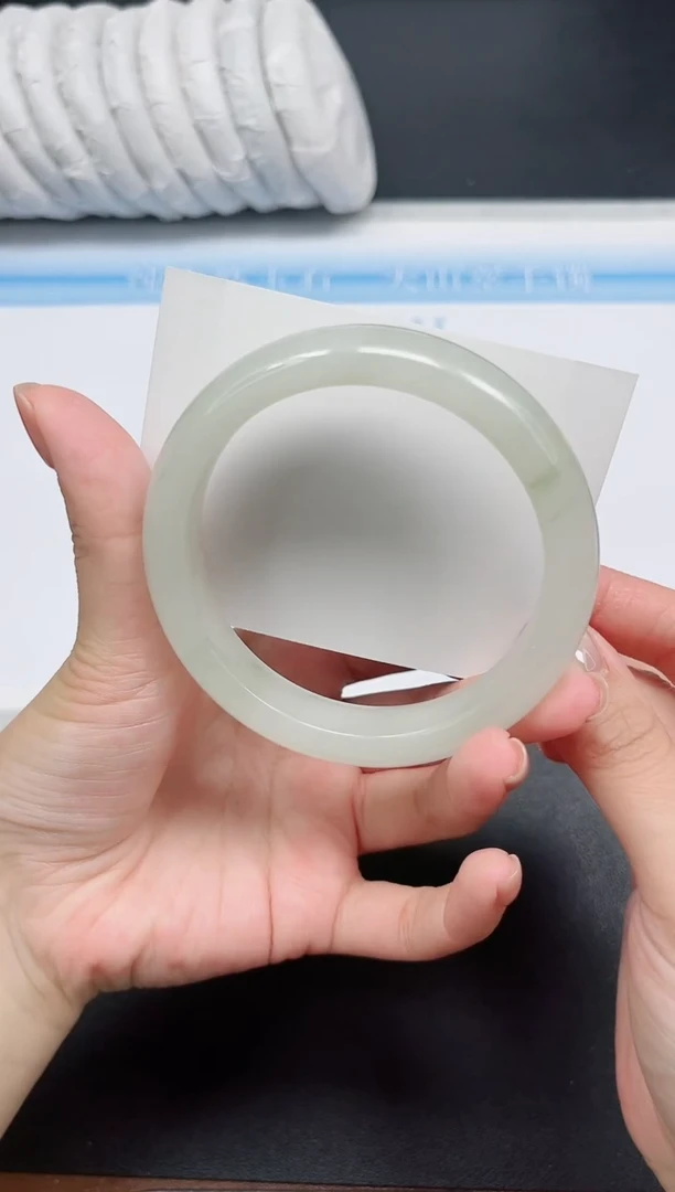 石英质玉手镯未镶嵌24-62