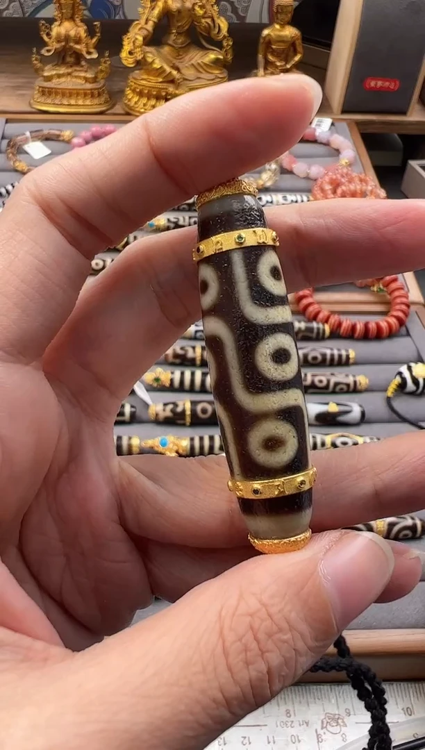 【闪购商品】玛瑙/玉髓颈饰18K金镶嵌吊坠