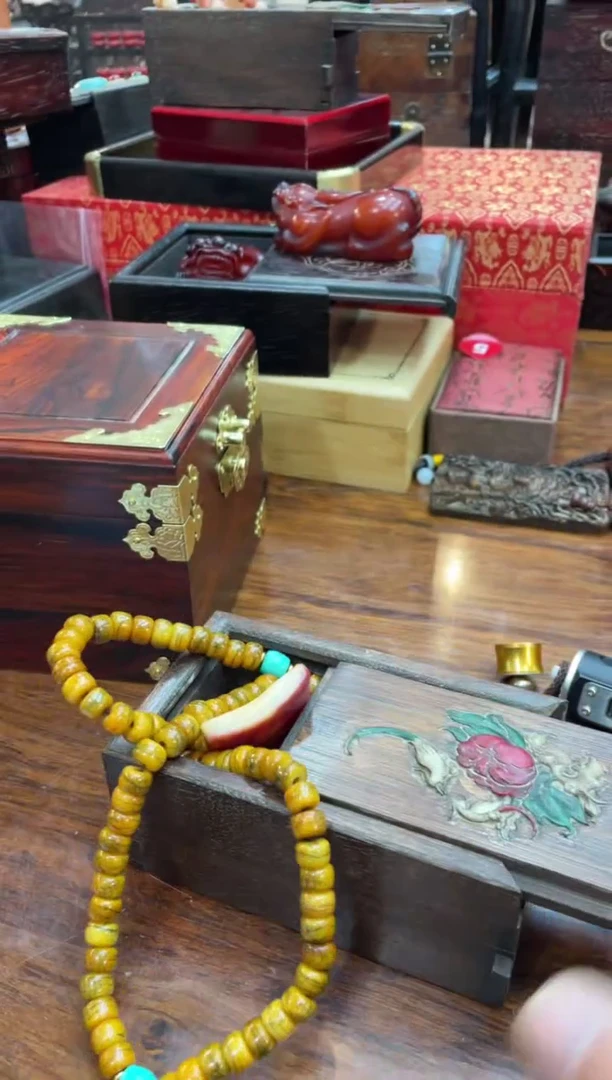 【闪购商品】木12345手串带花梨木机关盒